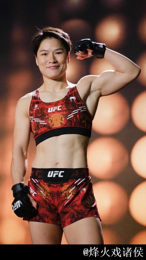 张伟丽惜败舍甫琴科 未能夺得UFC蝇量级冠军